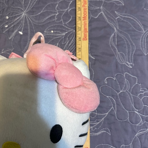 Sanrio 2012 Hello Kitty Plush Backpack - Picture 8 of 9